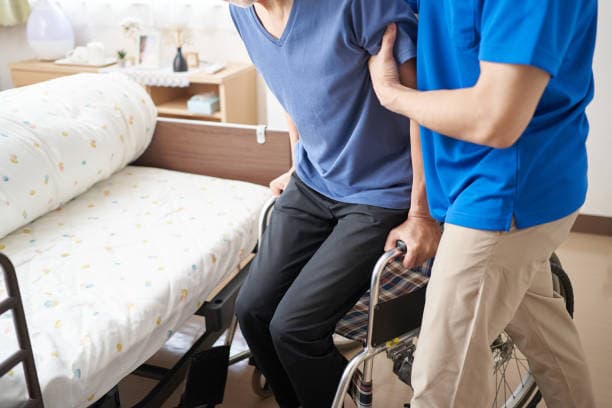 Moving and handling: safe people handling and posture in care settings.